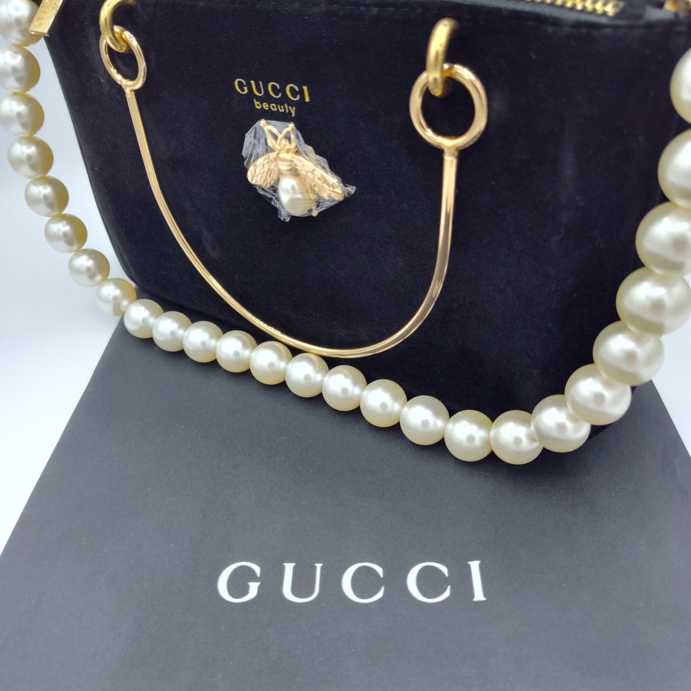 Authentic GUCCI Beauty Crossbody Mirror Pouch Pearl Handle Velvet Upcycled GWP - Picture 7 of 7